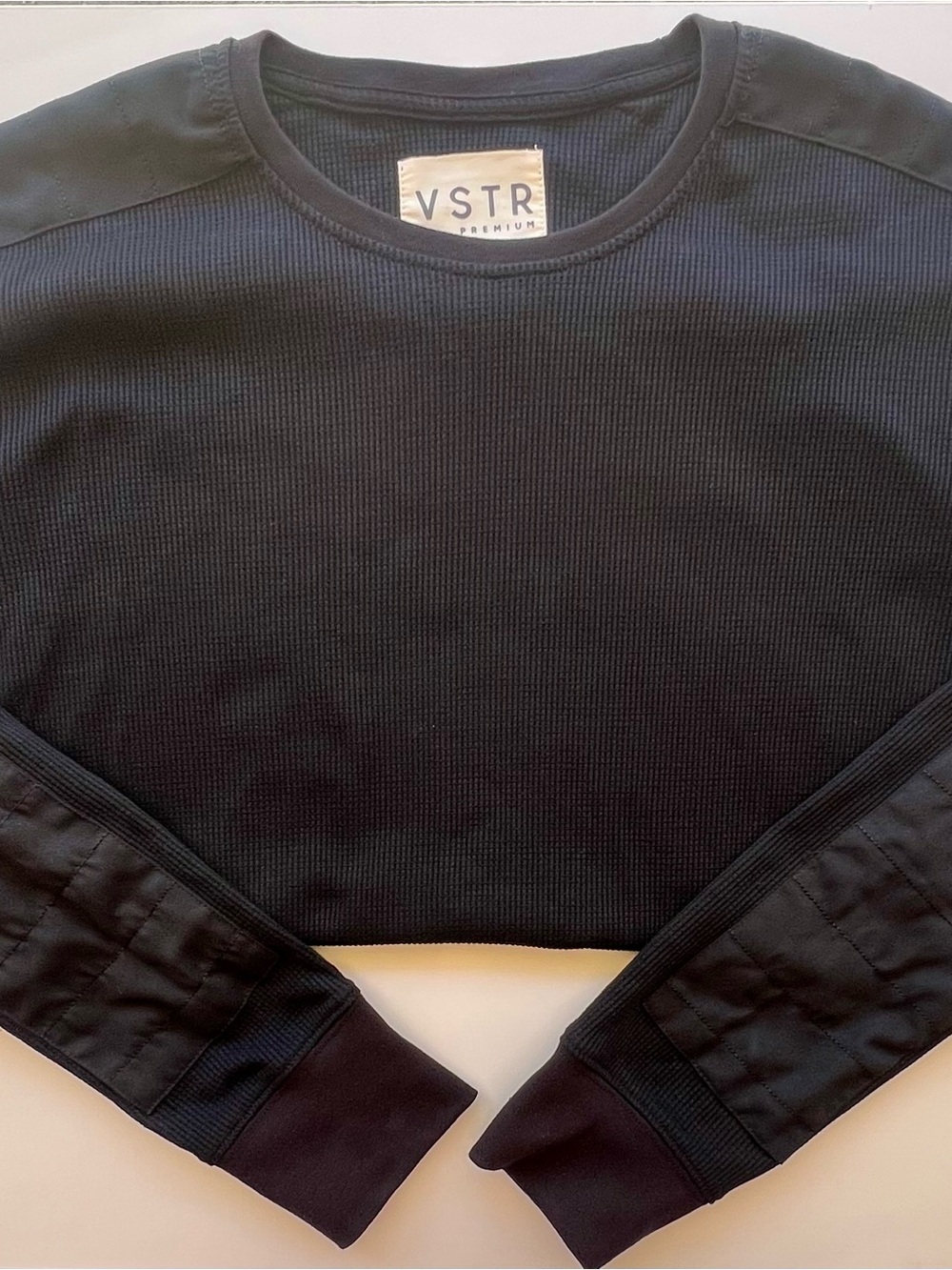 VSTR Premium Men's Black Long Sleeve Crewneck
